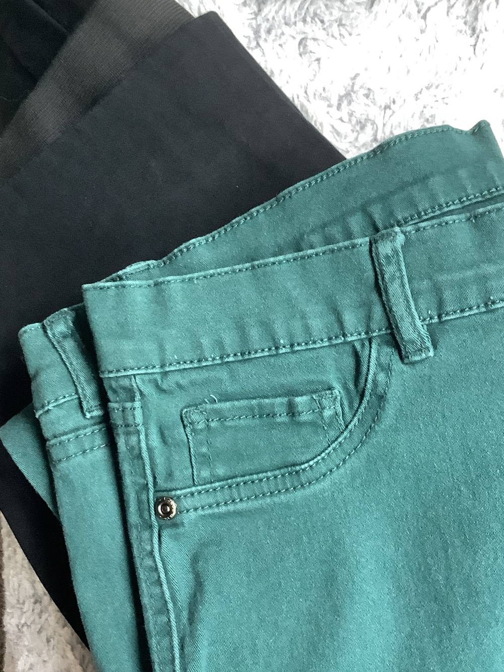 a new day Trousers + NY&Co.Soho Jeans